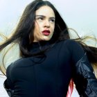 Rosalía lanzó un tema donde incursiona en la música operística.