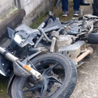 Los equipos de emergencia levantaron los cuerpos y trasladaron la motocicleta involucrada mientras las autoridades investigan las causas del accidente en la Troncal Amazónica.