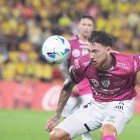 Mateo Carabajal, otro de los históricos rayados, ha estado en los seis títulos. El sábado levantó la LigaPro 2025