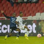 Independiente del Valle y Liga de Quito se enfrentan en el estadio Banco Guayaquil.