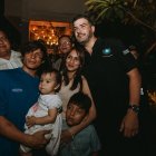 Luces, música y personajes navideños marcaron el inicio de “Cae a Panamá Nocturno”, que devuelve la magia y la vida nocturna a la calle Panamá.