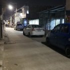 La violencia apagó una vida en un callejón del barrio La Pradera, en Manta, provincia de Manabí.