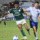 Bryan Quiñonez fue sancionado con seis meses sin actividad deportiva por una supuesta agresión a un arbitro.