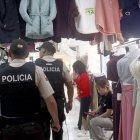 La Policía incrementó la seguridad en este establecimiento luego del ataque.