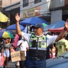 Agentes de tránsito y de control estarán de forma permanente en puntos comerciales de la urbe.