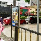 Sobre esta acera quedó el cadáver de Jorge Santana Rodríguez. Hasta ayer, aún se observaban manchas de sangre.