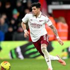 Hincapié ya es jerarquía Premier en el Arsenal de Arteta.