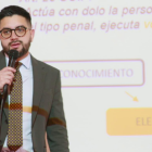 Carlos Patricio Serrano Lucero, juez de Ecuador.