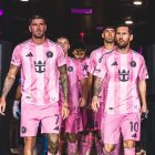 Lionel Messi (d) lideró a Inter Miami en su título de la MLS.