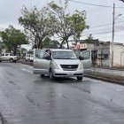 El explosivo fue dejado al interior del vehículo que trasladaba el cuerpo de un hombre asesinado.