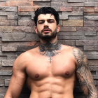 Cezar Augusto es un modelo brasileño.