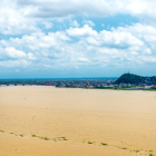 El río Guayas es el principal río de Ecuador y atraviesa Guayaquil hasta el océano Pacífico.