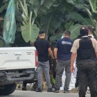 Las cabezas estaban envueltas en plástico negro y fueron halladas por recicladores del sector.