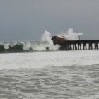 Oleaje fuerte impactará en la costa ecuatoriana.