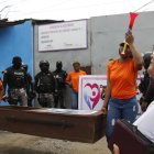 Familiares de reos marcharon por los casos de tuberculosis en la Penitenciaría.