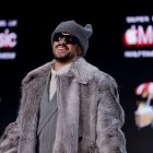 Bad Bunny lidera el show de medio tiempo del Super Bowl LX 2026: mira en vivo su presentación histórica.