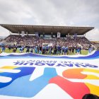 En Guayaquil, menores de edad compartieron en un exfutbolista campeón del mundo.