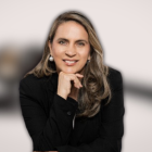 Alexandra Villacís Parada, abogada, da su declaración pública.