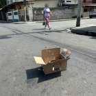 En la 37 y Maldonado, un hombre murió y tres personas resultaron heridas de balas.