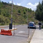 Los hermanos Álvarez llegaron al aeropuerto Mariscal La Mar de Cuenca bajo un fuerte operativo de seguridad.