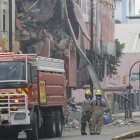 Con el paso de los días han quedado visibles los daños en la edificación, que tuvo colapsos parciales. Bomberos siguen en aquel sector.