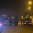 La Policía realizó el levantamiento del indicio y ejecuta pericias para identificar a la víctima y determinar si existe conexión con otros hechos violentos.