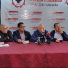 Los dirigentes de varias organizaciones sindicales ofrecieron una rueda de prensa en Quito.