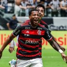 Gonzalo Plata es una de las figuras de Flamengo en la Recopa Sudamericana.