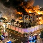 La embajada de Estados Unidos en Arabia fue atacada.