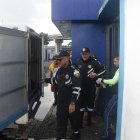 Un accidente en un puente del sur de Guayaquil dejó a una pareja fallecida tras caer desde la vía.