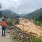 La creciente del río Salvia, en Zaruma, sería uno de las causantes de las inundaciones.