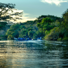 Accidente fluvial en la Amazonía ecuatoriana deja dos desaparecidos.