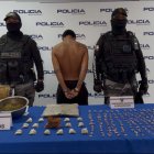 El detenido y la evidencia fueron puestos a disposición de las autoridades.