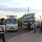 Masacre en bus, en carretera de Guayas: imágenes del ataque armado.