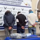 Los tres sujetos fueron capturados como parte de las investigaciones en este robo que fue evitado por la Policía.