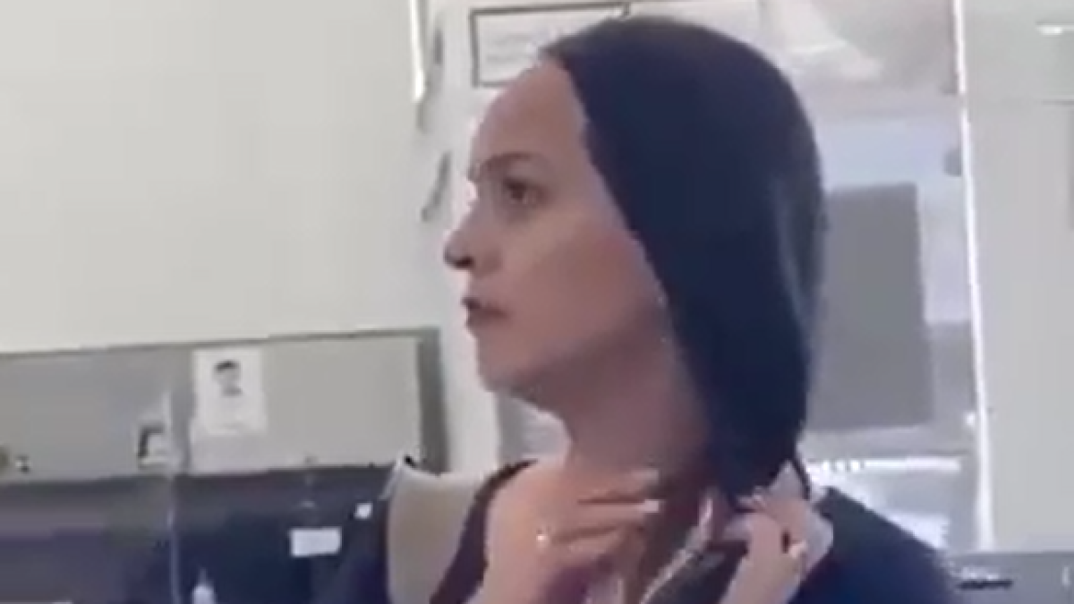 La mujer fue bautizada, en redes sociales, como #LadyÉlite.