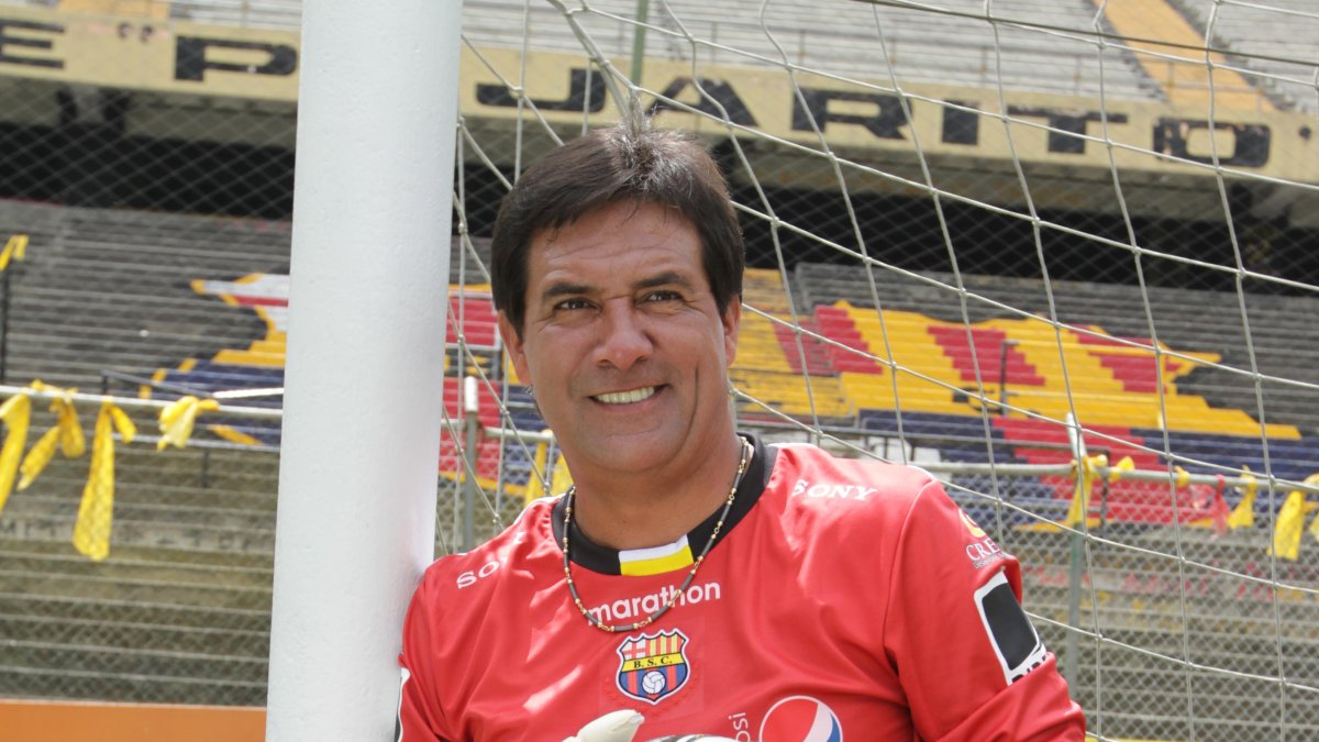 Carlos Luis Morales, será velado en el estadio donde hizo historia, el Monumental.