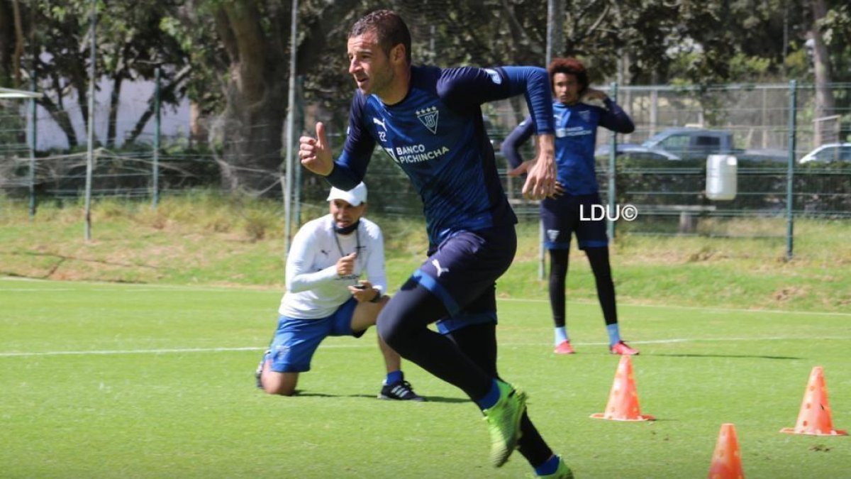 Adrián Gabbari el arquero de Liga de Quito, pieza clave en el trabajo de Repetto.