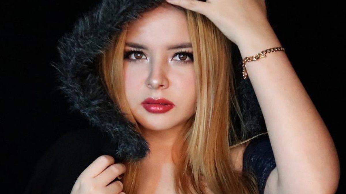 Desde 2016, la santodominguense sube videos cada semana.