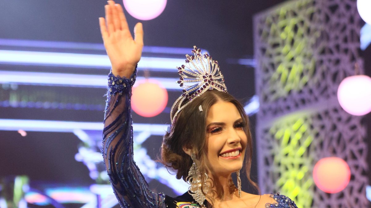 La guapa Cristina Hilgado antes de ser Miss Ecuador, ya era jugadora de tenis.