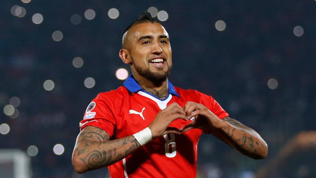 Arturo Vidal, un terror para cualquier defensa. Ecuador planea la estrategia para frenarlo esta noche.