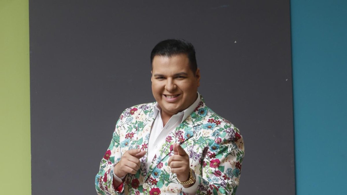 Desde hace tres años la vida del presentador de farándula de De Boca en Boca dio un giro de 180 grados.