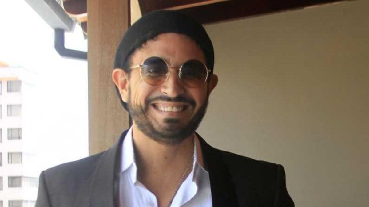 Douglas Bastidas comenzó una gira de conciertos con otros artistas, no descarta que la diseñadora vaya con él a las presentaciones.