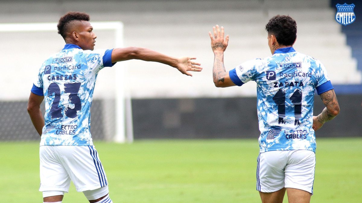 Bryan Cabezas y Alexis Zapata hicieron los goles de Emelec.