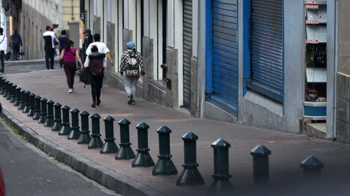 En Quito no se cumplen todas las restricciones de movilidad.