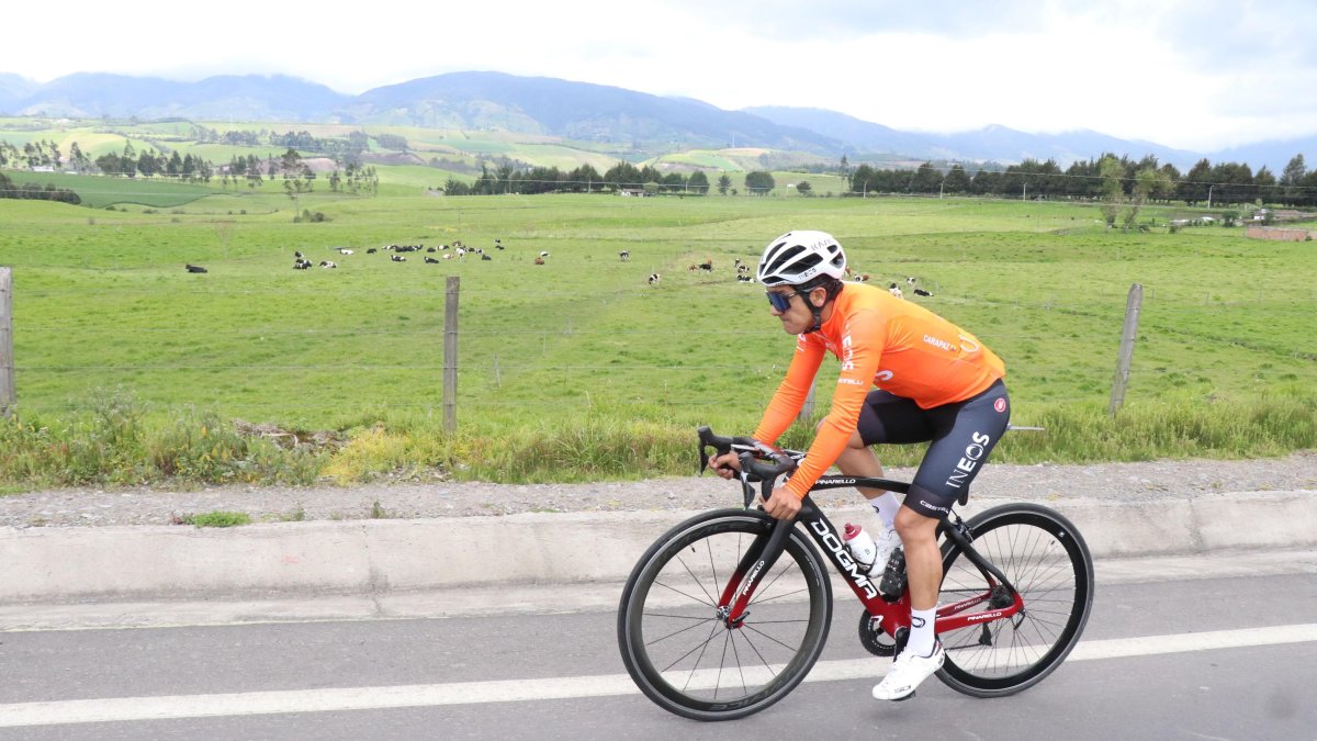 El ciclista Richard Carapaz confesó que el entrenamiento en la altura del Carchi fue clave para su preparación.