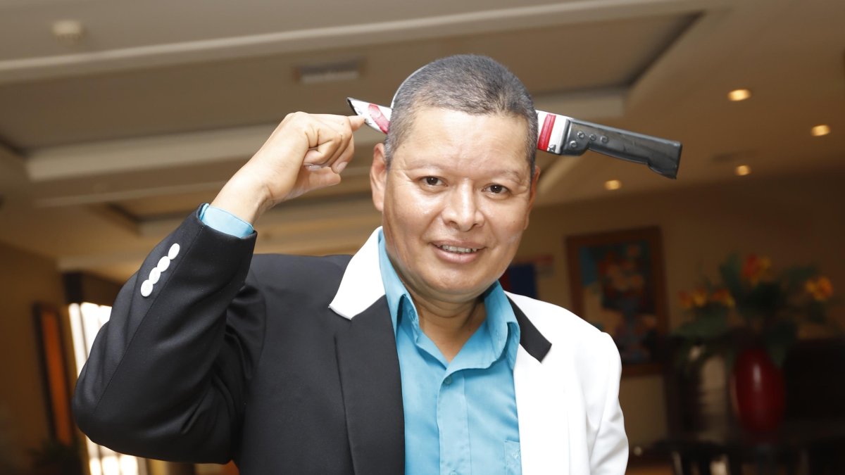 Rocola, pasillo, bachata, varios son los géneros que interpreta Jorlain.