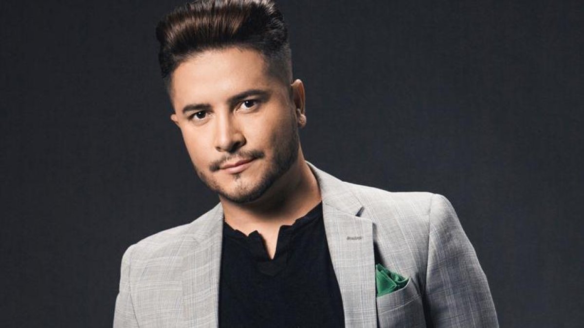 En noviembre de 2016, Jorge se presentó de manera oficial como candidato a la Asamblea por el partido Adelante Ecuatoriano Adelante (AEA).