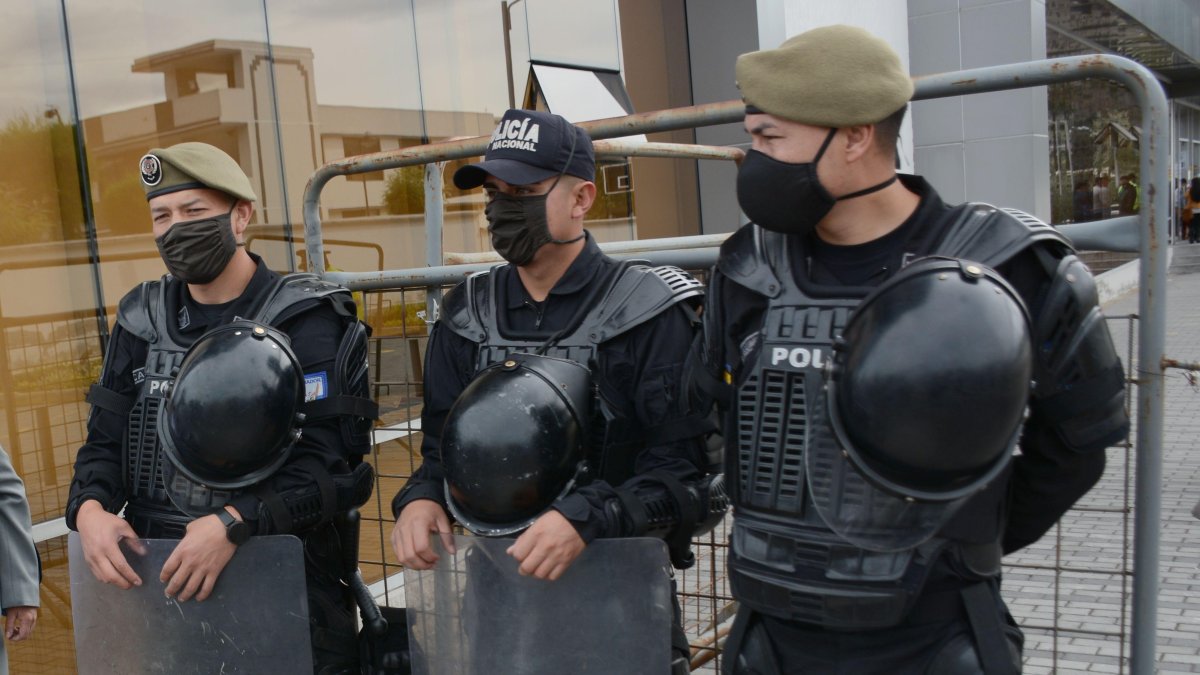 Entre los uniformados existe preocupación sobre la situación del Isspol (foto referencial).