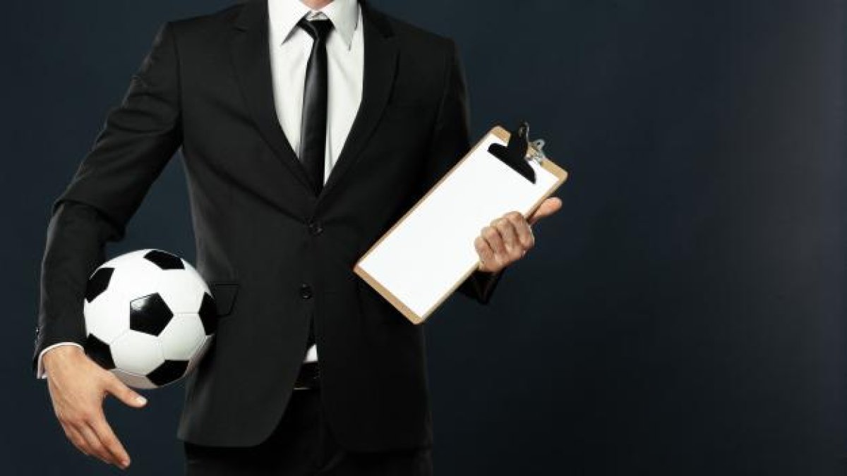 Los analistas de video cumplen una función importantísima en el proceso.